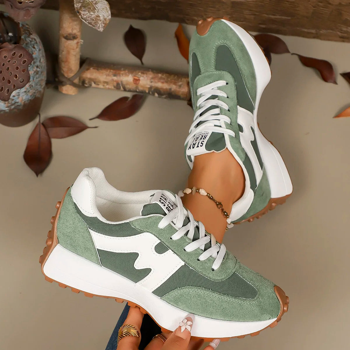 Zapatillas de mujer primavera y otoño